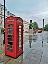 PRIVATNA ARHIVA Telefonske govornice još su postavljene svuda po gradu.
