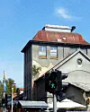 Branimirova tržnica, među Zagrepčanima poznata kao Branimirac, desetljećima je mjesto svakodnevnih odlazaka po svježe voće, povrće, ribu, meso i cvijeće, mjesto susreta i druženja
