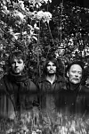 Thom Yorke, Jonny Greenwood i Tom Skinner čine The Smile.