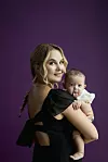 Sofiji je sve zanimljivo i predivno im je s njom, uživaju u mirnijem razdoblju dok joj ne krenu rasti prvi zubići