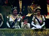 S kraljicom majkom i mamom Elizabetom II. 1953., nakon njene krunidbe (sličnost s unukom, princem Louisom je frapantna).