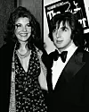 Jill Clayburgh pratila ga je na premijeri 'Kuma' 1972. godine
