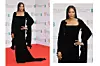 Naomi Campbell u Burberry haljini