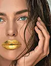Manekenka Irina Shayk zaštitno je lice kampanje za novi anti-age tretman brenda Mimi Luzon, koji sadrži listiće 24-karatnog zlata.
