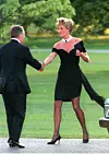 Kultnu haljinu princeza Diana nosila je na večer kad je tadašnji princ Charles na televiziji javno priznao svoju nevjeru