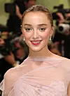 Phoebe Dynevor