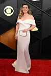 Kelly Clarkson pohvalila se novom figurom na dodjeli Grammyja