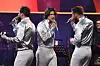 Matija Cvek, Filip Rudan i Alen Đuras kao Bee Gees.