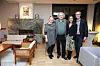 Danski veleposlanik Ole Frijs-Madsen sa suprugom Anom Peraicom, Zlatkom Burićem i producenticom Majom Vukić