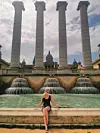 Renata Sopek kod Čarobne fontane ispod Muzeja katalonske umjetnosti na brdu Montjuïc.