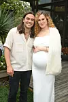 Rumer Willis s partnerom Derekom Richardom Thomasom