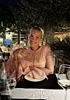 Kaže da je u zadnje vrijeme zavoljela kuhanje, nedjeljom se potrudi da to budu juha, pečenje, desert, a u pripremi jela pridruži joj se i dečko Domagoj