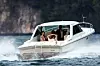 Holivudski glumac George Clooney sa ženom Amal Clooney i dizajnericom Stellom McCartney na odlasku iz ljetne rezidencije na jezeru Como.