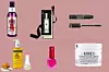 1. Aussie 3 Miracle Oil za sjaj i omekšavanje kose nakon pranja; 2. Kad na sebi ima parfem Jo Malone Mimosa & Cardamom, uvijek se sjeti jedne drage osobe; 3. Godinama je vjerna Max Factor 2000 Calorie maskari; 4. Kiehl‘s Ultra Facial krema pruža joj dovoljno hidratacije; 5. Nokte voli lakirati ludim bojama; 6. Šminku s lica odstranjuje s Neutrogena Clear & Soothe gel