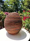 Pomoćni stolić krasi ‘morska keramika‘ Nataše Ninić