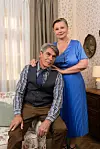 Dragan Despot glumi Antu Glamuzinu, a partnerica mu je Jasna Odorčić koja glumi Lovorku Glamuzinu