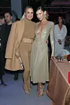 Yolanda i Bella Hadid i danas imaju simptome