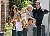 Brad i Angelina s njihovo šestero djece