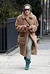 Sarah Jessica Parker voli i popularne teddy kapute.
