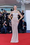 Faretta Radić na crvenom tepihu Filmskog festivala u Veneciji