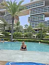 Kraljevski odmor na bazenu hotela Royal Atlantis