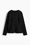 H&M jakna s ukrasnim gumbima 29,99 eura