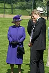 Charles Spencer i kraljica Elizabeta II. na otvaranju memorijalne fontane u Hyde parku u čast sjećanja na princezu Dianu