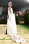 Katy Perry u kreaciji koja je bila među najintrigantnijim na ovogodišnjoj Met Gala