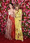 NEW YORK, NY - JUNE 10: Bee Shaffer and Anna Wintour attend the 72nd Annual Tony Awards at Radio City Music Hall on June 10, 2018 in New York City. (Photo by Jamie McCarthy/Getty Images)