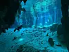Poluotok Yucatan isprepleten je podzemnim rijekama i slatkovodnim jezerima koja se vide unutar pećina i koje nazivaju cenote