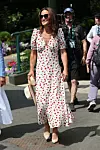 Pippa Middleton je na osmom danu Wimbledona nosila haljinu sličnog kroja, američkog brenda Reformation