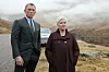 Daniel Craig u filmu s Judi Dench.
