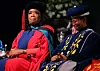 TV voditeljica Oprah Winfrey rasplakala se primajući počasni doktorat južnoafričkog Sveučilišta Bloemfontein
