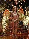 3 December 2014. Candice Swanepoel on the runway at the 2014 Victoria's Secret Fashion Show at Earl's Court exhibition centre on December 2, 2014 in London, England, Image: 212211359, License: Rights-managed, Restrictions: , Model Release: no, Credit line: Justin Goff / Goff Photos / Profimedia
