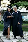 Split, 080708. Na Pravnom fakultetu u Splitu danas su promovirani diplomanti. Medju njima su i Marijana Batinic i Petra Nizetic tv voditeljice. Foto : Jakov Prkic / CROPIX