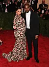 Kim Kardashian i Kanye West 2013. godine/ tema: 'PUNK: Chaos to Couture'