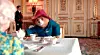 Medo Paddington u posjeti kod Kraljice Elizabete