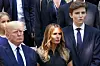 Sa sinom Barronom i suprugom na posljednjem ispraćaju Ivane Trump