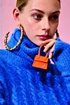 Jacquemus i mikro torbica Fotografija: IMAXtree