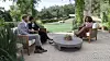 Oprah nije željela privlačiti previše pažnje pa je odjenula meke boje i jednostavne krojeve.