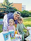 Suzy Josipović Redžepagić s unucima.