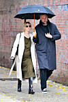 Jennifer Lawrence u zelenoj slip haljini, The Row kožnom baloneru upotpunjenom Phoebe Philo kožnom torbicom