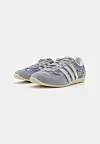 adidas Originals tenisice (47,95 eura)
