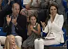 Princ William, vojvotkinja Kate i princeza Charlotte gledaju utakmicu.