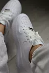 Nike tenisice bile su pravi hit, posebno modeli Air Force i Air Jordan.