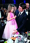 Suri Cruise rođena je u braku sa 16 godina mlađom Katie Holmes koja je 2012.zatražila puno skrbništvo