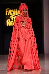 Naomi Campbell na modnoj pisti događanja svoje udruge Fashion For Relief, 2020. u Londonu