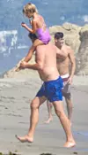 Malibu, CA - *EXCLUSIVE* - Leonardo DiCaprio cools off in the ocean while enjoying a fun summer day at the beach with his family in Malibu. BACKGRID USA 14 AUGUST 2020,Image: 552613225, License: Rights-managed, Restrictions: , Model Release: no, Credit line: RMBI / BACKGRID / Backgrid USA / Profimedia