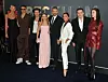 Harper u roditeljima (u sredini), bratom Romeon i njegovom djevojkom Miom Regan (sasvim lijevo),, bratom Cruzom (stoji iza nje), bratom Brooklynom i njegovom suprugom Nicolom Peltz (sasvim desno),