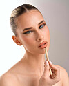 Kad je u pitanju svakodnevni make-up, naučili smo već odavno da manje znači više